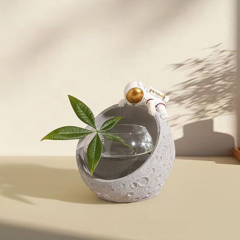 Astronaut Planter Terrarium and Storage Ornament 2-in-1, Resin Spaceman Glass Hydroponics Flower Vases, Nordic Modern Succulent Flower Pot Creative Decor for Home Office Table in Kuwait
