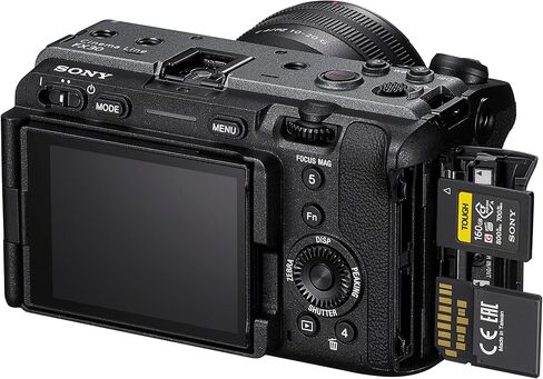 كاميرا سوني سينما لاين FX30 سوبر 35 مع وحدة مقبض XLR (متجددة)، رمادي in Saudi Arabia