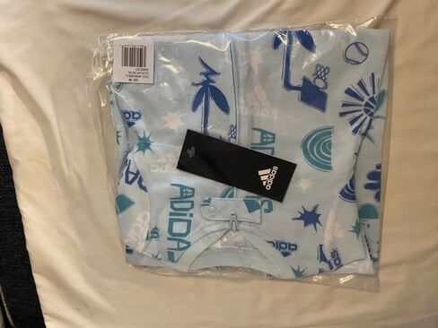 طبعة النوم واللعب من أديداس بيبي بوي in Kuwait