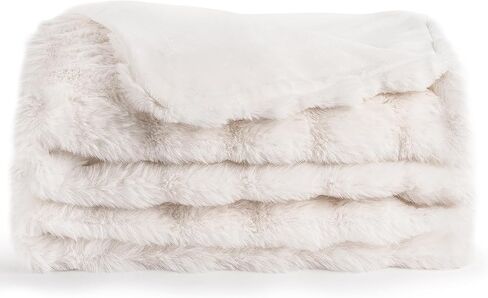 بطانية Snuggoo الفاخرة من فراء الأرنب الصناعي باللون الأبيض الكريمي، بطانية فائقة النعومة ورقيقة للأريكة والسرير، بطانية فقاعات مريحة للنساء (50 بوصة × 60 بوصة) in Kuwait