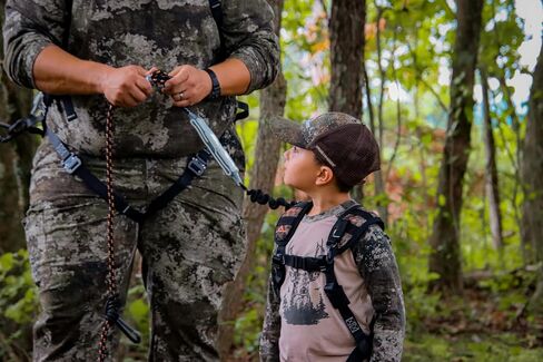 Hunter's Elite Youth Ultralight Tree Stand Safety Harness Kit Set, TrueTimber Patterns (Strata Camo) in Kuwait