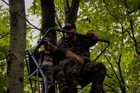 Hunter's Elite Youth Ultralight Tree Stand Safety Harness Kit Set, TrueTimber Patterns (Strata Camo) in Kuwait