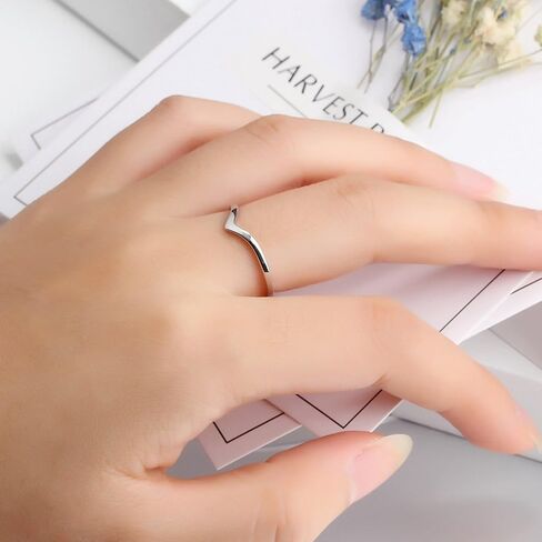 خاتم وعد من الفولاذ المقاوم للصدأ من Jude Jewellers مدبب بشيفرون كلاسيكي بسيط وبسيط in Kuwait