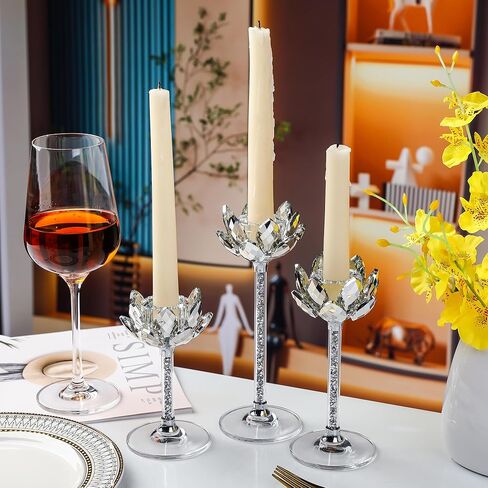 مجموعة حوامل شمعدان كريستال اللوتس مكونة من 3 حوامل شموع زجاجية شفافة مملوءة بالألماس الفضي رائعة لديكور المنزل على حافة نافذة المذبح ومستلزمات حفلات الزفاف وعيد الميلاد (فضي) in Kuwait