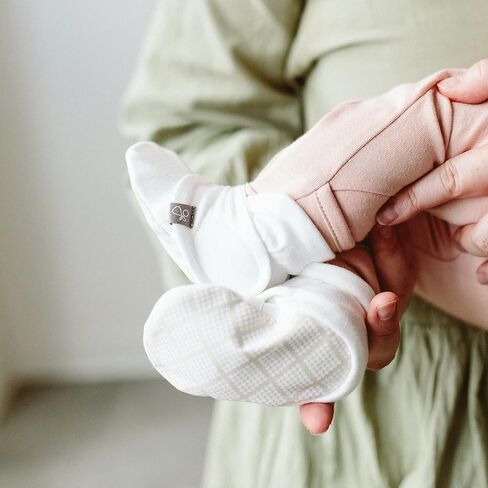 حذاء أطفال من القطن العضوي من Goumikids in Kuwait