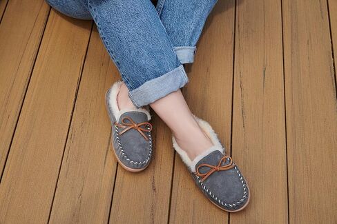 شبشب بدون كعب للنساء من Fireside by Dearfoams Alice Springs Shearling للاستخدام الداخلي/الخارجي in Saudi Arabia
