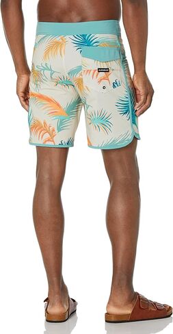 Quiksilver Men's Standard Surfsilk Scallop 19 Boardshort Swim Trunk in Kuwait