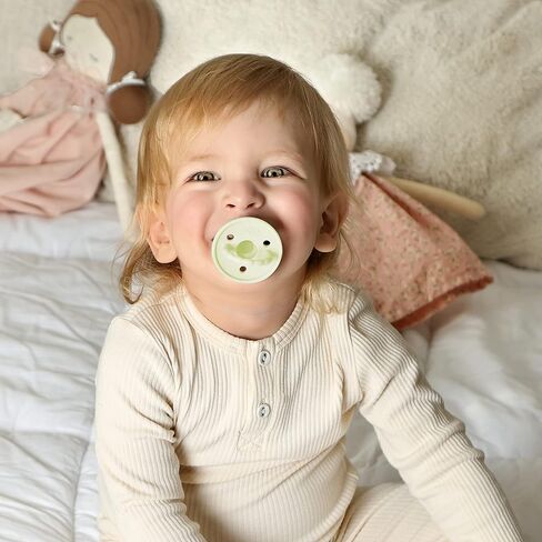 لهايات الأطفال - لهاية سيليكون للأولاد والبنات - لهايات حديثي الولادة مكونة من قطعتين - أساسيات الأطفال حديثي الولادة، خالية من مادة BPA in Kuwait