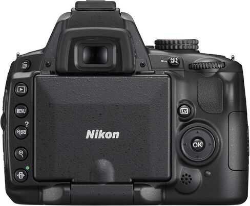 كاميرا Nikon D5000 بدقة 12.3 ميجابكسل DX رقمية SLR مع عدسة VR مقاس 18-55 مم f/3.5-5.6G وشاشة LCD متغيرة الزاوية مقاس 2.7 بوصة (متجددة) in Saudi Arabia