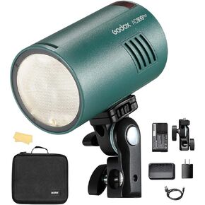 Godox AD100pro Strobe Flash Portable 2600mAh Battery 100Ws TTL/M/Multi Functions 2.4G Wilreless X System 5800K±200K 1/8000 HSS 0.01-1.5s Recycling 360 Full Power Outdoor Strobe FLash