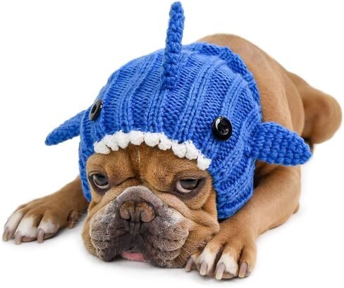 زي قرش رمادي من Zoo Snoods للكلاب، مقاس متوسط ​​- غطاء رأس دافئ بدون رفرف للحيوانات الأليفة، زي للكلاب للشتاء والهالوين والكريسماس ورأس السنة الجديدة، أغطية أذن مصنوعة يدويًا من خيوط الغزل الناعمة - رمادي in Kuwait