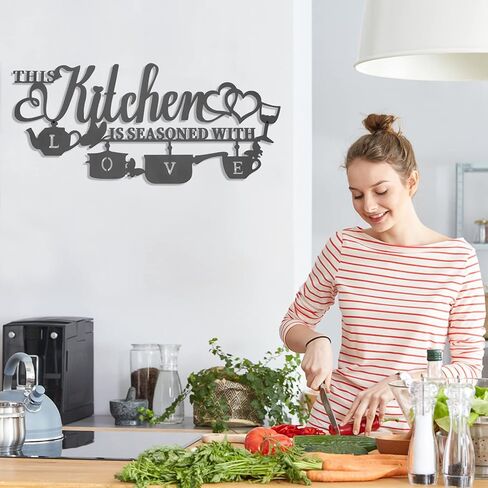 ديكور جدار المطبخ المعدني من KHayRovies، هذا المطبخ مُتبل بحب علامة اسم كلمة سوداء معلقة لتزيين الحائط الفني، اقتباسات حروف حديدية ريفية للمطبخ وغرفة الطعام وغرفة الطعام وديكور المنزل (أ) in Kuwait