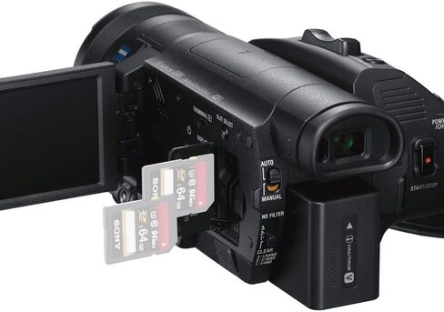 كاميرا فيديو سوني FDR-AX700 بدقة 4K (FDR-AX700/B) + بطاقة ذاكرة سعة 64 جيجابايت + بطارية NP-FV70 + مجموعة مرشح + عدسة واسعة الزاوية + عدسة مقربة + حقيبة + شاحن + قارئ بطاقات + حامل ثلاثي القوائم مرن + المزيد (متجدد) in Kuwait