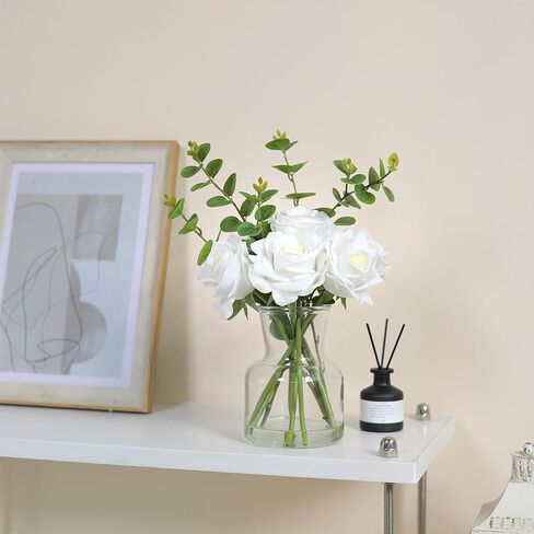 زهور صناعية بلمسة حقيقية مع ماء صناعي في مزهرية، ورود حريرية واوكالبتوس مع ترتيبات زهور مائية مزيفة في مزهرية زجاجية لتزيين الطاولة المركزية والمطابخ والمكتب وديكور المنزل (ابيض) in Kuwait