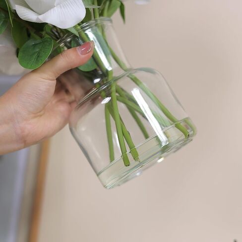 زهور صناعية بلمسة حقيقية مع ماء صناعي في مزهرية، ورود حريرية واوكالبتوس مع ترتيبات زهور مائية مزيفة في مزهرية زجاجية لتزيين الطاولة المركزية والمطابخ والمكتب وديكور المنزل (ابيض) in Kuwait