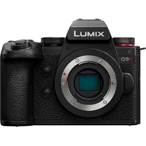 كاميرا باناسونيك LUMIX G9II Micro Four Thirds، مستشعر 25.2 ميجابكسل مع عدسة 12-60 مم F2.8-4.0 - DC-G9M2LK (متجددة) in Kuwait