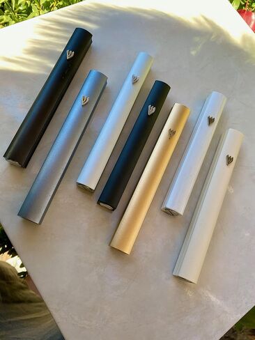 حافظة A&S Mezuzot Alumium Mezuzah باللون الفضي بتصميم شين مقاوم للطقس، باب Mezuza Judaica Art لمباركة المنزل (أسود، 5 بوصات) in Saudi Arabia