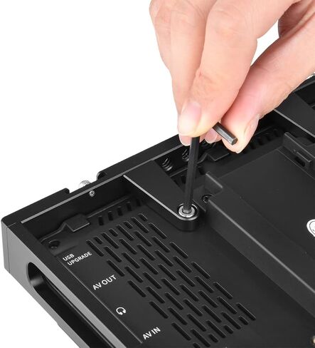 قفص شاشة 7 بوصة مع حذاء بارد 1/4 بوصة 3/8 بوصة حامل لفيل وورلد FW759 in Kuwait