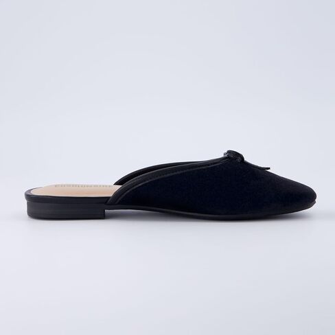 حذاء Jade Bow Mule للسيدات من CUSHIONAIRE + إسفنج يحتفظ بالشكل، متوفر بعرض واسع in Kuwait