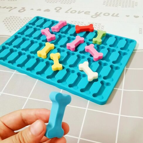 قوالب حلوى الكلاب من سوفلييم، قوالب سيليكون صغيرة لعظام الكلاب، صانعة مكافآت الكلاب، قوالب بسكويت الكلاب مع مكشطة (قطعة واحدة من العظام الصغيرة) in Kuwait