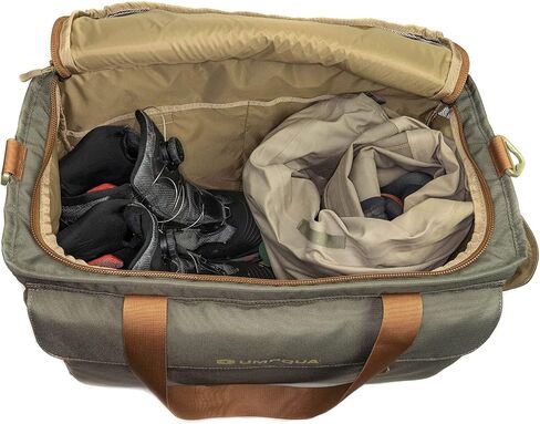Umpqua ZS2 Wader Boot Tote in Saudi Arabia