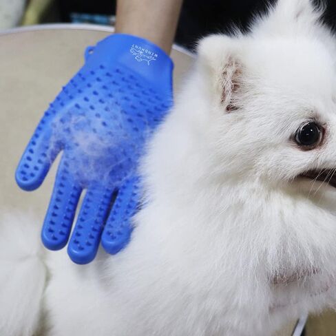 Ｗindhunt Pet Grooming Glove,Cat Bathing Supplies,Dog Brush for Shedding,Silicone Dog Hair Remover,1 Pack in Kuwait