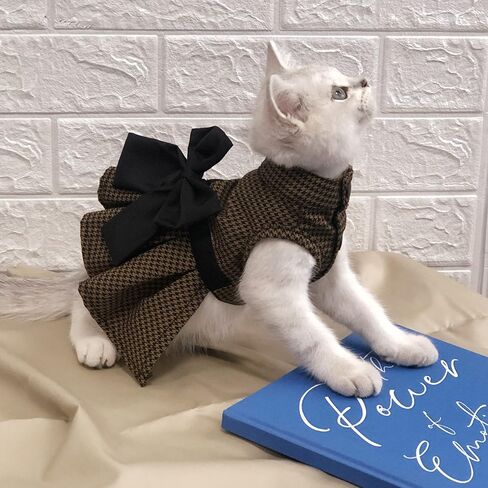 ام اي مور فساتين كلاسيكية منقوشة للكلاب والكلاب والكلاب ملابس شتوية للحيوانات الاليفة من قطعة واحدة جيدة التهوية، فستان للقطط (مقاس S، اسود مخملي) in Kuwait