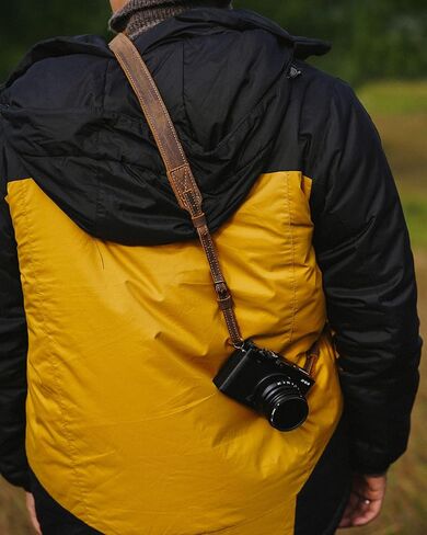 حزام كتف ورقبة للكاميرا مصنوع يدويًا من جلد البقر الشمعي من بول ستوريز، حزام كاميرا من الجلد المحبب بالكامل قابل للتعديل in Kuwait