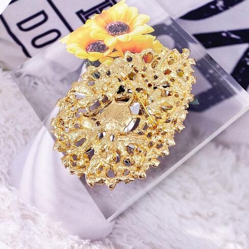 LAXPICOL Women's Vintage Blue Austrian Crystal Elegant Flower Teardrop Brooch Gold Tone in Kuwait