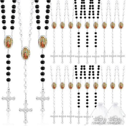 18 قطعة من مسبحة الخرز الخشبي مع صليب وسيدة غوادالوبي معطرة بالمناولة الاولى مع اكياس اورجانزا هدايا المعمودية هدية كاثوليكية ابيض واسود للرجال والنساء والبنات والاولاد in Kuwait