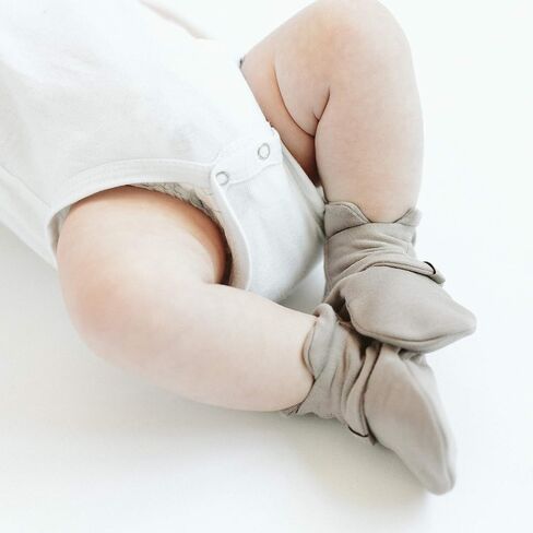 أحذية أطفال Goumikids فائقة النعومة قابلة للتعديل من الخيزران العضوي والقطن، أحذية للأطفال الرضع in Kuwait