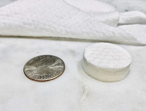 RICHSKIN.co 25 Count Travel Pack Compressed Towelettes, Thick Sturdy Individually Wrapped Expandable Coin Tissues for Beauty Face, Hands, Home Sports or Outdoors, Rinseable Reusable Wipes, 100% Cotton in Saudi Arabia