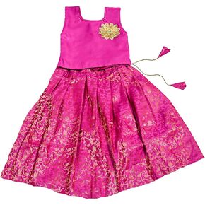 TRADITION INDIAGreen Dupion & Brocade Silk Lehenga Choli Set، Kids Lehenga Choli Set، بدون أكمام Lehenga Choli