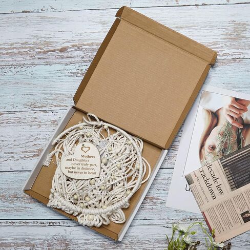 هدايا WIFTREY Moon Dream Catcher للأم، ديكور معلق على الحائط من Macrame باللون البيج مع ضوء ليلي، هدية من ابنة أفضل هدية للأم لعيد ميلاد عيد الأم in Kuwait