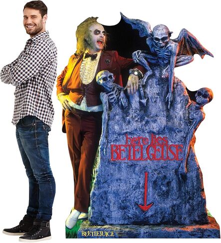 Cardboard People Beetlejuice بالحجم الطبيعي قطع الورق المقوى - Beetlejuice (فيلم 1988) in Saudi Arabia