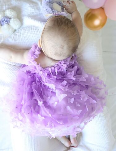 فستان توتو للفتيات الصغيرات من Qaoerde بدون أكمام وطبقات من التول لحفلات أعياد الميلاد مع عصابة رأس على شكل زهرة in Kuwait