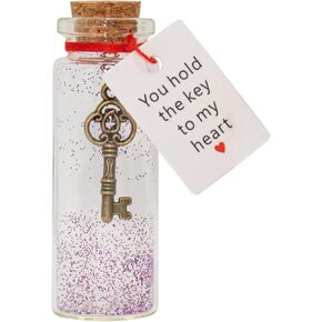 هدايا إبداعية مصنوعة يدويًا لها - أنت تحمل مفتاح قلبي، هدية عيد الحب لصديقتك وزوجها (مع صندوق هدايا أرجواني رائع) in Kuwait