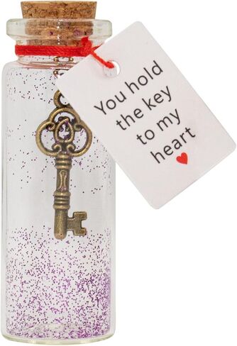 هدايا إبداعية مصنوعة يدويًا لها - أنت تحمل مفتاح قلبي، هدية عيد الحب لصديقتك وزوجها (مع صندوق هدايا أرجواني رائع) in Kuwait