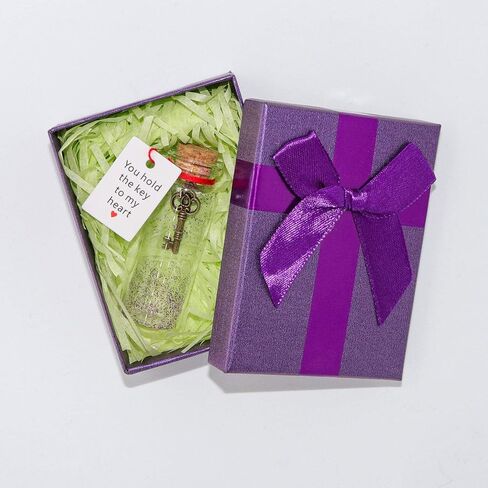 هدايا إبداعية مصنوعة يدويًا لها - أنت تحمل مفتاح قلبي، هدية عيد الحب لصديقتك وزوجها (مع صندوق هدايا أرجواني رائع) in Kuwait