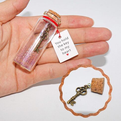هدايا إبداعية مصنوعة يدويًا لها - أنت تحمل مفتاح قلبي، هدية عيد الحب لصديقتك وزوجها (مع صندوق هدايا أرجواني رائع) in Kuwait