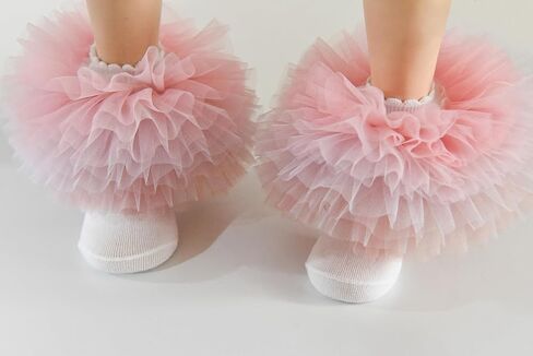 جوارب مكشكشة للفتيات من Twinkling at DOWN 6 طبقات مكشكشة من الدانتيل بحافة المعطف جوارب صغيرة/كبيرة الحجم للأطفال in Kuwait