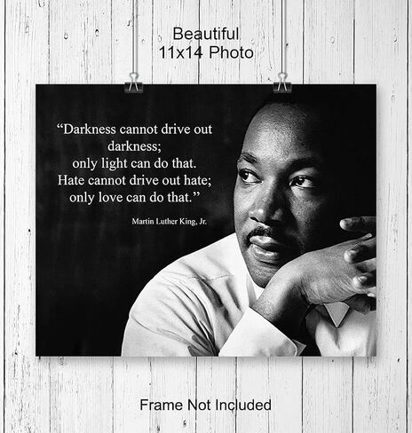 طباعة فنية جدارية باقتباس Darkness من Martin Luther King Jr. - جاهزة لتأطير الصورة (8X10) - ديكور المنزل - تمثل هدية تعليمية رائعة للمدارس والمعلمين - MLK ملهمة وتحفيزية in Kuwait