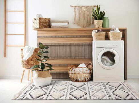 Chicrug 2x3 Runner Rug for Bedroom Bedside, Geometric Washable Doormat Hallway Runner Carpet for Bathroom Laundry Kitchen Room, Farmhouse Woven Tassel Room Decor Throw Rug, Cream/Black in Kuwait