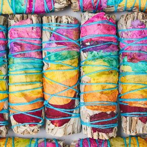 JL Local Chakra Sage Smudge Sticks 4 بوصة | عصا تلطيخ المريمية البيضاء على شكل زهرة طبيعية | كميات كبيرة لتنظيف المنزل، والتأمل، وطقوس التلطيخ | كاليفورنيا وايت سيج من مصادر مستدامة