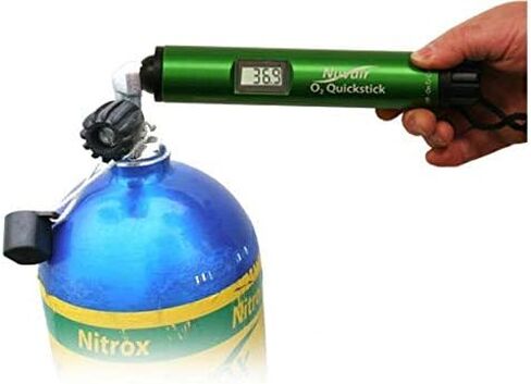 نوفير جهاز تحليل الاكسجين كويك ستيك من او 2 in Kuwait