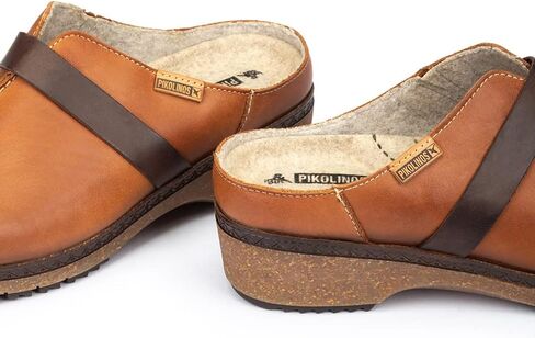 PIKOLINOS Leather Clogs Granada W0W in Saudi Arabia