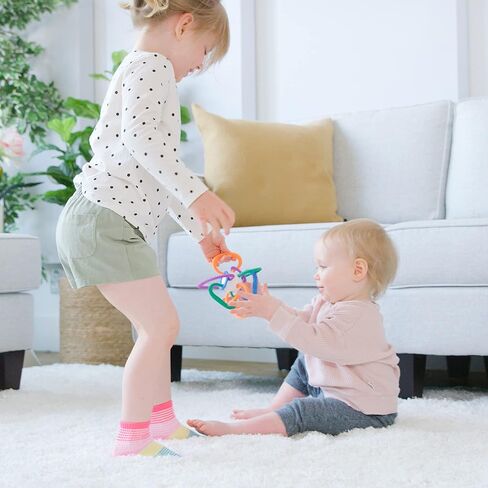 لعبة تسنين الأطفال من كوارك ثينجي - لعبة حسية مع حلقات سيليكون خالية من مادة BPA وخشخشة أطفال - تعقيم بدرجة حرارة عالية وآمنة للاستخدام في غسالة الأطباق - لحديثي الولادة، من 0 إلى 12 شهرًا - لعبة مضغ لتخفيف تسنين الطفل in Kuwait