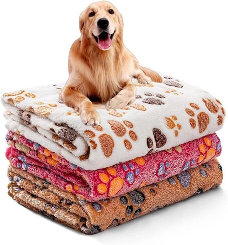 بطانيات QLVKYW مكونة من 3 قطع من بطانيات الكلاب للكلاب المتوسطة الحجم، صوف فائق النعومة، نمط مخلب لطيف، غطاء بطانية من الفلانيل قابل للغسل للكلاب والقطط والحيوانات المتوسطة (30 × 20 بوصة) in Kuwait