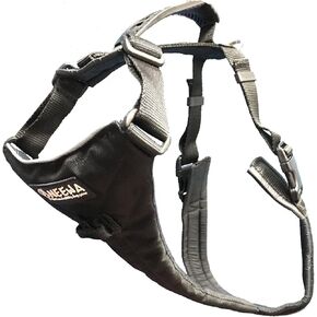 Neewa حزام مانع للسحب مع مقبض للكلاب المتوسطة والكبيرة (كبيرة، سوداء) مثالي للمشي والمشي لمسافات طويلة - خطاف المقود الخلفي والأمامي - مادة شديدة التحمل لا تسبب الحساسية - سترة قابلة للتعديل in Kuwait