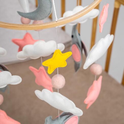 هاتف محمول على شكل فيل لسرير الأطفال - هاتف محمول على شكل فيل باللونين الوردي والرمادي، بما في ذلك ديكور حضانة الفيل المتوافق مع إكليل in Kuwait